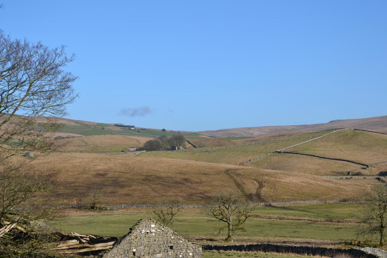 The Warren Lodge Cabin At Ashes Farm, Near Settle Exterior photo